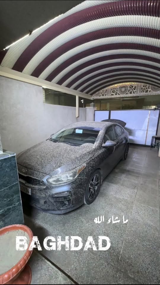 السلام عليكم كية فورتي 2019 جيتي لاين المحرك 2000 دوش السيارة فول موصفات من عدة البصمة رادار امامي خلفي تحديد مسار مثبت سرعة فتحة سقف فول للخير السيارة ماشية 90 مكاني البياء 
***********
صورت الحادث موجودة با منشور

