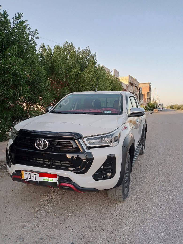 للبيع(TOYOTA)
(HILUX)✅ 
تويوتا هايلوكس ✅
فورويل 4x4
موديل(2023)
السيارة كويتي
عداد(16ونص) km
مكينه V6
مكفولة كفالة عامة 

رقم بغداد الدولي  تحويل مباشر
شاشة كبيرة 
 تبريد قطعتين

العـــنوان /الانبار /الرمادي 
هـ : ***********
السعر (355) مجالها بسيط 
السياره احلى من الصور مال جناي بالخير على الي تصير من نصيبه
