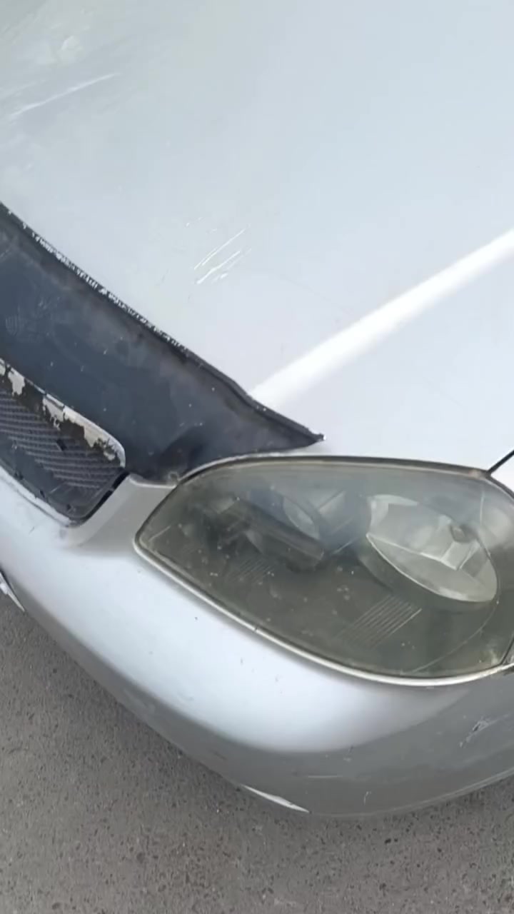 السلام عليكم
للبيع  شوفر  فورنزه
رقم جديد دولي
هزه جديده 
حداديه نص عمر بأسمي
50 ورقه وبيه مجال

***********
