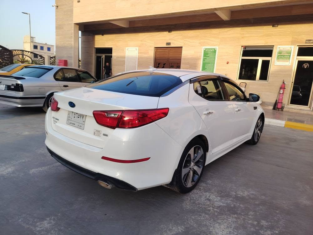 لبيع او مراوس 
كيا اوبتيما موديل 2015 امريكي ليبل واحد عدا البنيد اصلي بدون صبغ بدون دواخل بدون جراد محرك 2400 تبريد ثلج تخم تاير جديد حداديه محرك كير جاهزه السياره ماشيه 154 كشهن كهربائي
لبيع او مراوس بتكسي خصوصي 
السعر 114 بيه مجال 
*********** ناصرية, ذي قار
