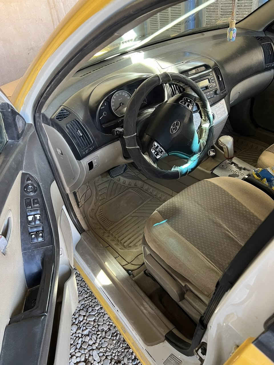 لانترموديل 2007بيها ضربه خفيفه من يم الصايق او امرجعه عل باردول بقيه كلا عل ابلدي السعر 95او بيها مجال الل
استفسار ‭٠٧٨١ ٤٥٤ ٠٥٧٠‬
