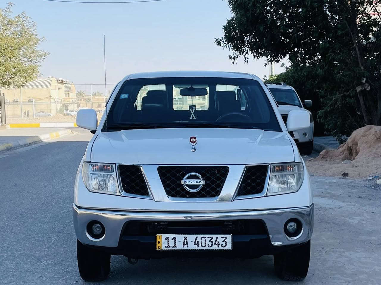 سلام عليكم البيع نيفاره موديل 2014 سيارة فول مواصفات  فول LE جديدة وجاهزة من كلشي تبريد ثلج حدادية تخم تاير كير ومكينة مكفولات سنوية الغاية 2030 مداور ثاني يوم سيارة بيها جاملغ صبغ وباقي مكفوله السعر 118 لاستفسار علا رقم *********** مكان سيارة كربلاء
