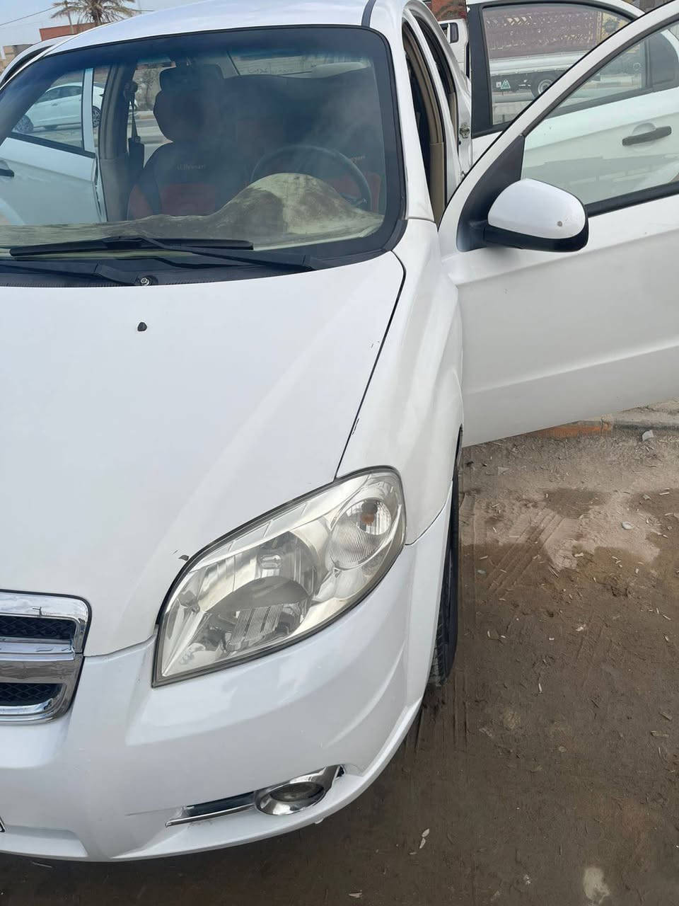 افيو موديل ٢٠١١ خليجي سيارة جاهزة من كلشي بيه بارد رقم بغداد انكيزي تخم تأير حدايه جاهزة تبريد دواخل فول سنويه لل30 مالكه بغداد سياره جاهزه مكفوله من الصبغ السعر 70ورقه وبيه مجال مكان السياره النجف اتصال فقط اني مكلف بلنشر ***********
