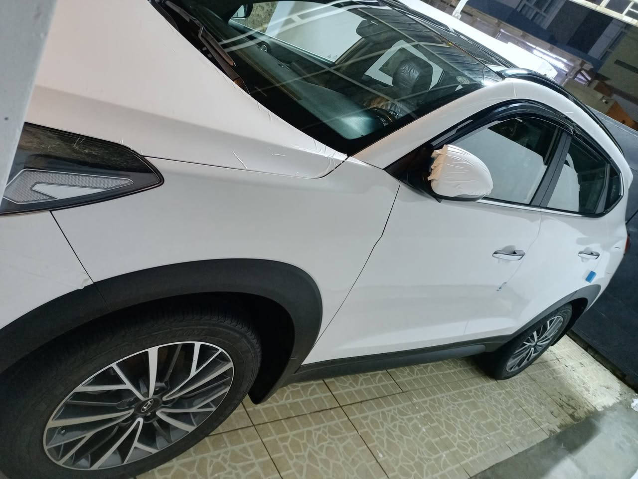 توسان 2020 كوري
ماشيه حقيقي 74900

 فول مواصفات

باسمي رقم سليمانيه  سنوية 2030

حساسات امامي خلفي 

 بالمري ومري شفط

اشارات ترحيب باب 

كير 3 انضمه 

تخم تاير جديد

باتري جديد

كير ومكينة كفالة

بصمه 2

سايد بريك برجل

ابل كار بلي 

كامره دواره 

كشنات كهربائيه 2

تبريد قطعتين

ثلاجه بالجكمجة

بيها صبغ قليل مقدمه البنيد صونار موجود

السعر215 وبي مجال 

مكاني كركوك 

للاستفسار مراسلة الخاص

او الاتصال على الرقم ***********
