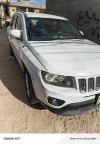 جيب كومباص • ٢٠١٦ • كربلاء