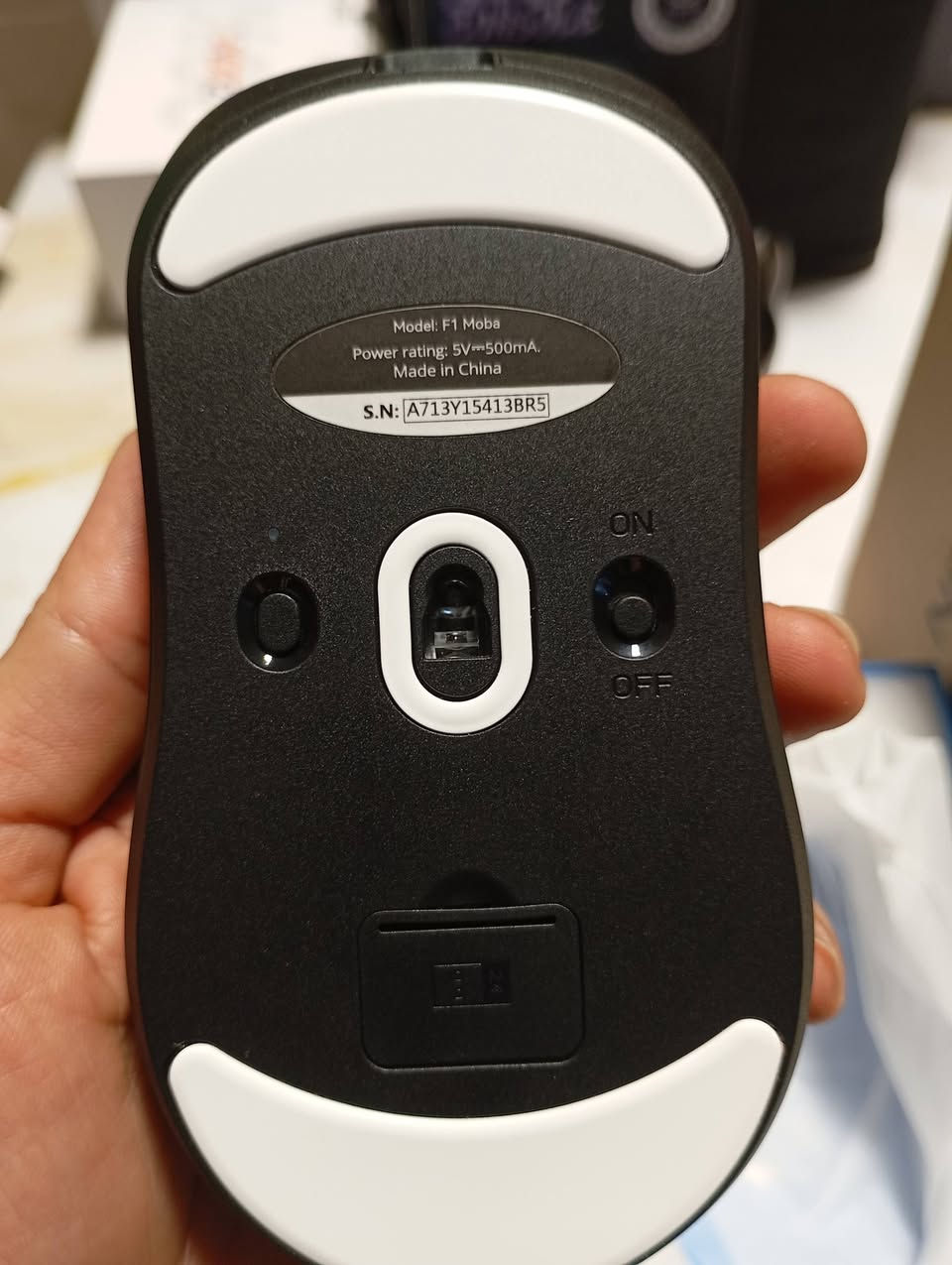 ماوسVGN Dragonfly F1 Moba

مزود بمستشعر بصري PixArt PAW3395 بدقة تصل إلى 26,000 DPI

تصميم مريح للألعاب الإلكترونية مع سرعة تتبع تصل إلى 650 IPS وتسارع 50G

سعره 30 للحجز خاص


**إذا كنت صاحب هذا الإعلان وتريد حذفه لأي سبب، رجاءا أرسل رسالة إلى الدعم الفني**