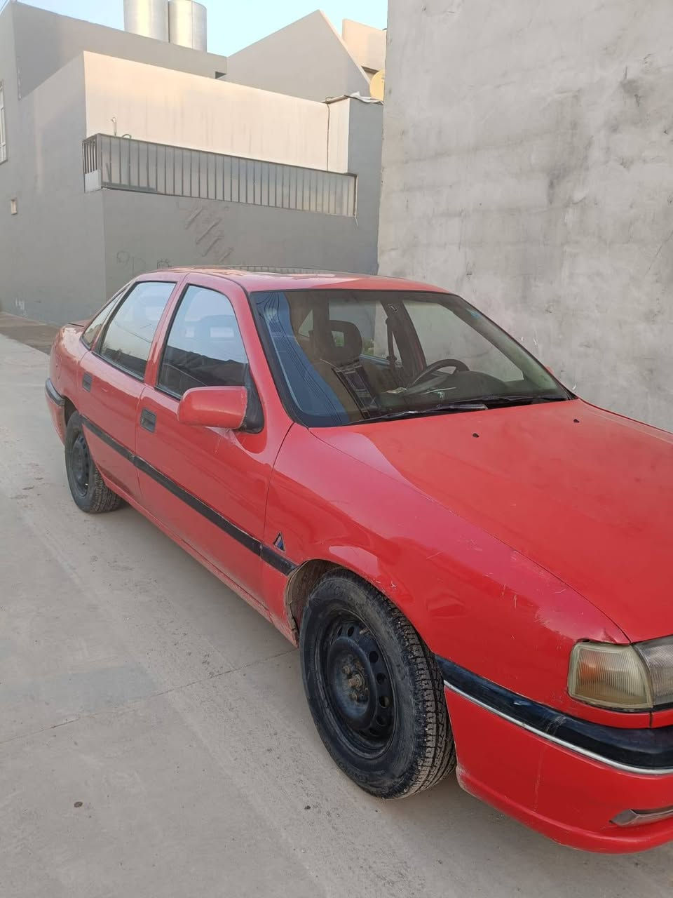 السلام عليكم رمضان كريم وكل عام وانتم بخير
سيارة فكتره موديل 93 مكينة 18 كير اوتوماتيك سنوية جديد وهزة جديد قطعة واحد صبغ سيارة جاهزة مالت بيت
مكينة وكير شرط فحص كاربون ورقم نينوى
 مكلف بالنشر مكلف بالنشر مكلف بالنشر 
***********
*********** واتساب كورك
