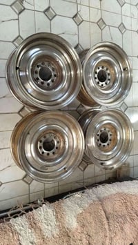 ١٥ انش • استيل • ٨ براغي