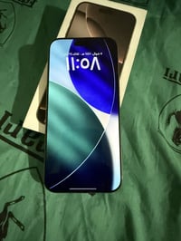 للبيع ايفون 16 برو ماكس 07743521343 واتساب فقط قيم واخذه بل يرضي الله
