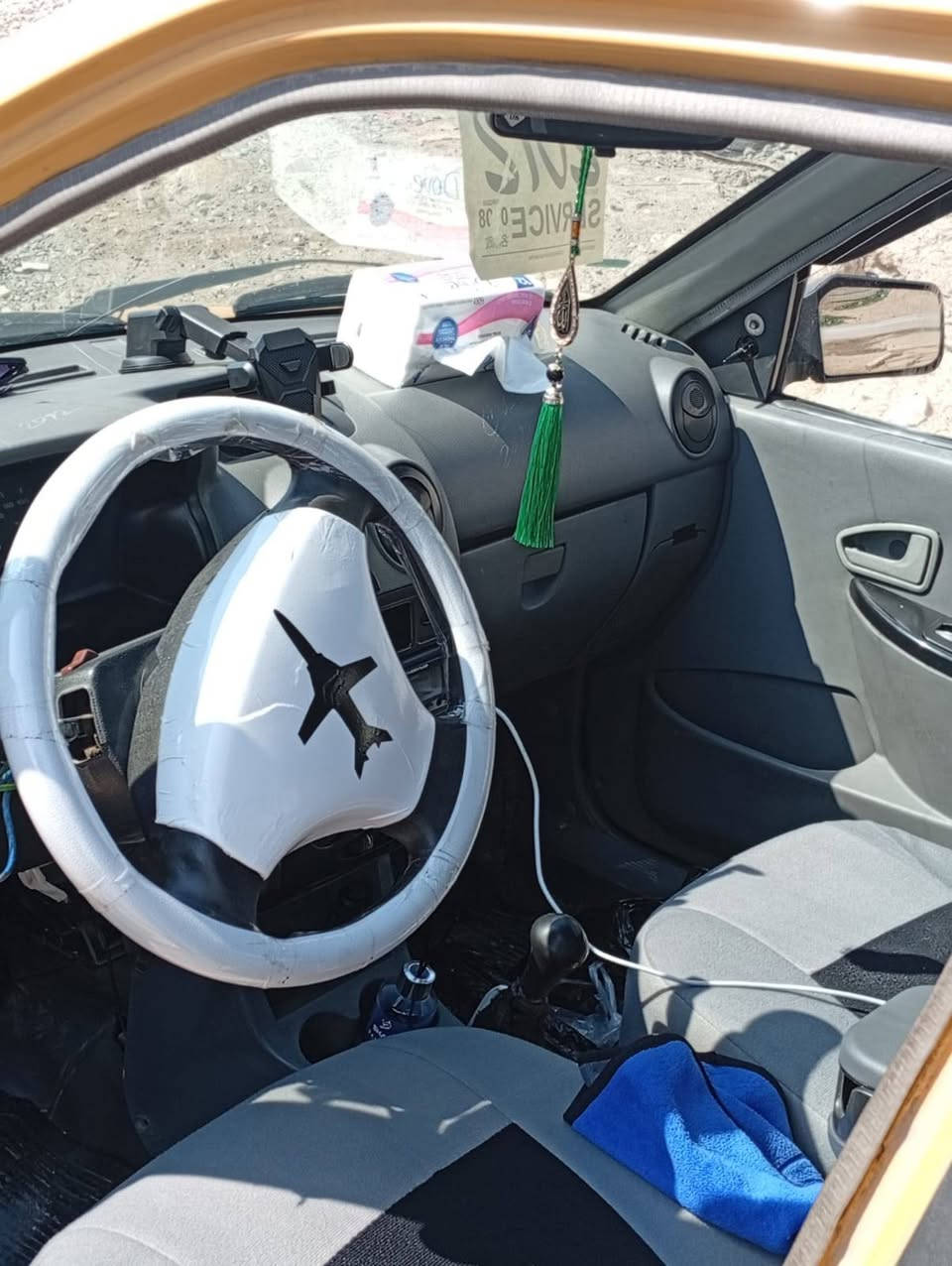 سايبة 2012 محرك بي نفخ كير جديد طخم كلو جديد سيارة حيل نضيفة مابيها اي نقص رقم نينوى احمر شرط التحويل مطلوبة هيئة أو غرامات مليون سعر 15 ورقة عنوان موصل رقم صاحبها ***********
