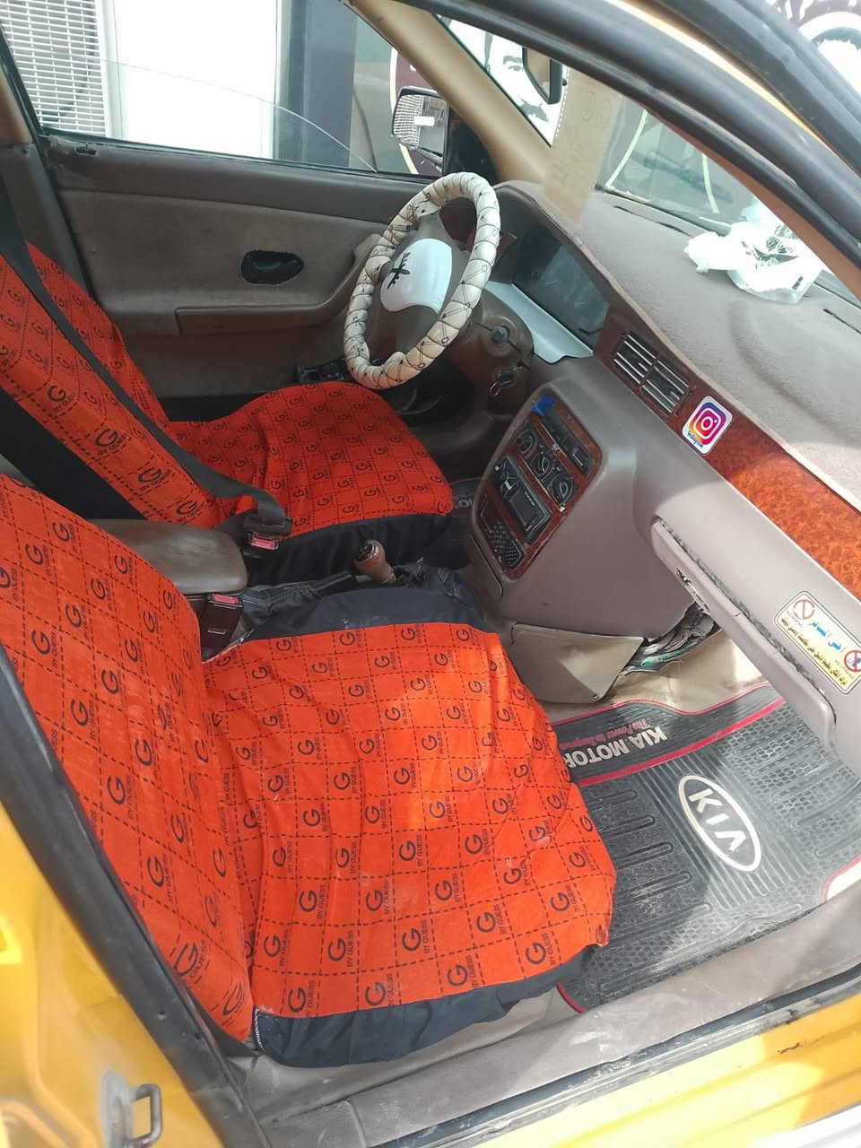 السلام عليكم سمند للبيع موديل ١٠السيارة جاهزة رقم بغداد تخم تاير حداديه مكينه وكير خير من الله السعر ٣١وبيهامجال وهذا رقم***********
