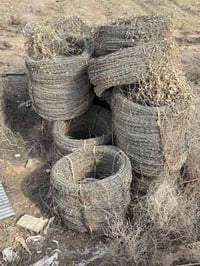 سيم شائك للبيع 14 لفه ابيع شلع 07706636210 التواصل على هذا الرقم