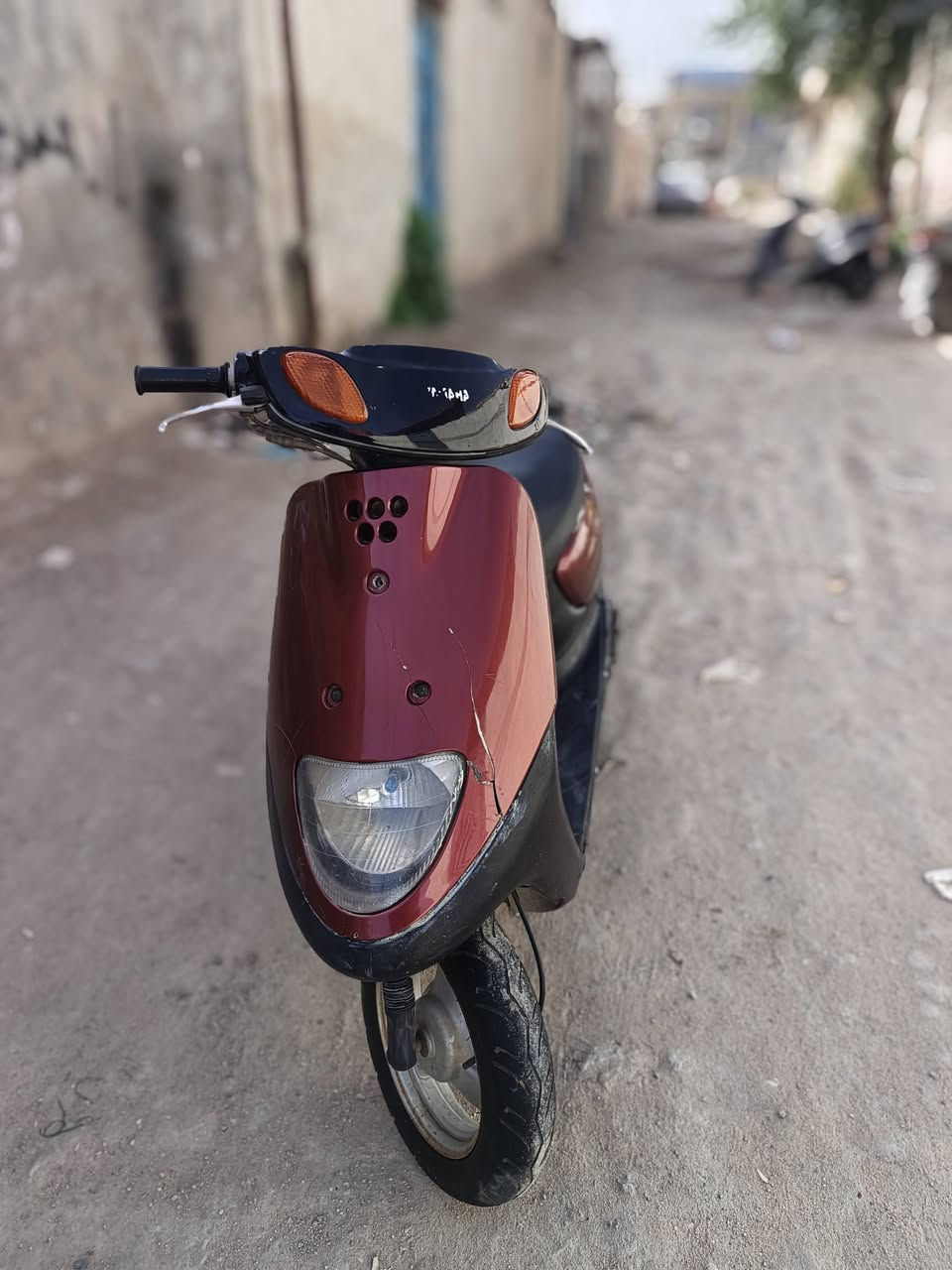 سلام عليكم درجة منغولي لبيع نضيفه كلشي شغال بيه سلف هندر عوزه باتري لايت مكينه ناعمه  شلعه حلوه سعره مناسب 275 مكان ناصريي مركز وشراي ***********يتصل عله رقم
