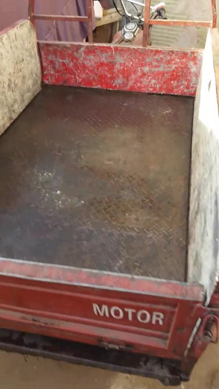 #البدي للبيع فقط 

السلام عليكم بدي للبيع جمره جديد ونضيف لاخياس ولا خسفات موس مكانه شارع المعمل قرب معمل سمنت الكوفه ***********
