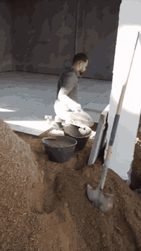 كادر الصقور خلفه سيراميك مصري درجه اولى تسليم مهندس التزام بالموعدابو فارس المصري  وهزا رقمي ***********/***********
