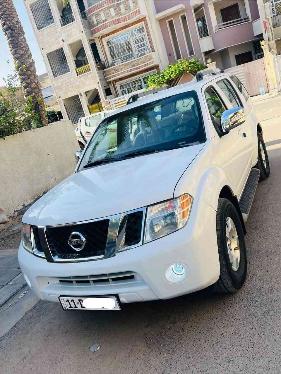 سلام عليكم نيسان لبيع ٢٠٠٩ ماشيه ١٤٠ الف جديده وجاهزه وبسمي *********** سعرها ١١٠ مكان السماوه محرك منضومه تبريد كامله وجديده تخم تاير
