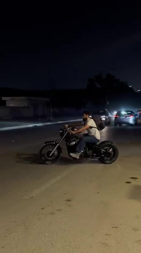 السلام عليكم هونده ستد ببر كاستم معدله بالكامل  عليها ادامه كامله دراجه حلوه وكامله متصرف عليها ربع مكاني بغداد زيونه 
السعر ١٢ ورقه 
***********
