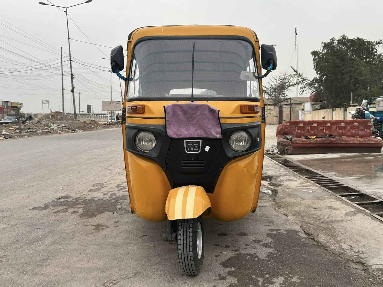 سلام عليكم تكتك موديل 22 رقم وسنويه ستفسار على هاذا الرقم ***********
