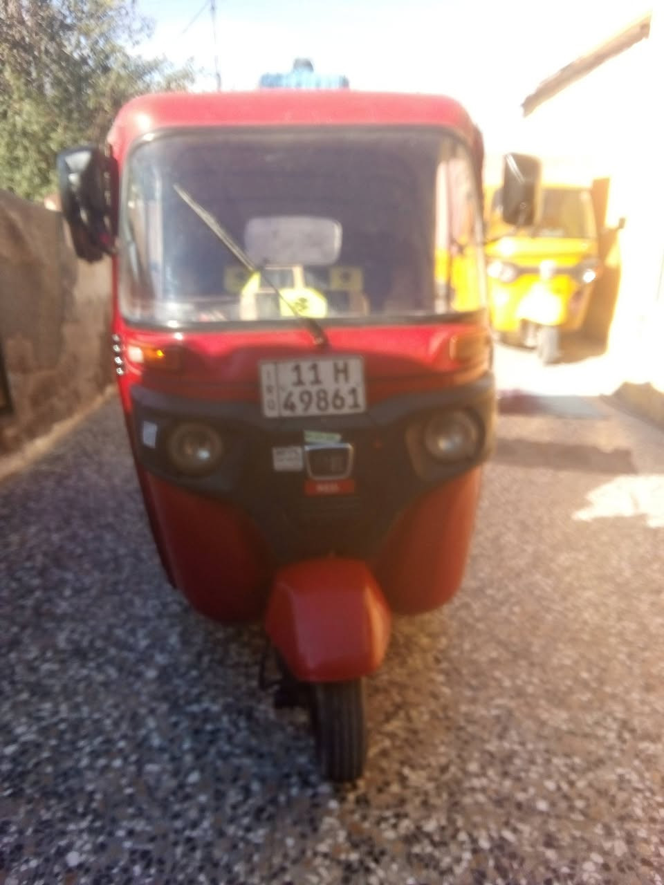 السلام عليكم 
تكتك موديل 17 شهر 12 رقمه سنويه انكليزي
راعيها جيرانه بسمه المكان سبع قصور شارع قاسم الوكيل الرقم الهاتف ***********
