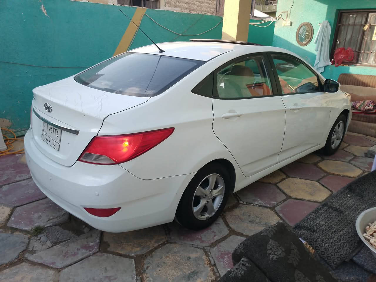 اكسنت 2014 خليجي فول مواصفات سيارة بيهه رشات فقط لاضربه ولاتبديل ابيع حزام مكينه 1600 جديده السعر ب78 وبيهه مجال ***********
