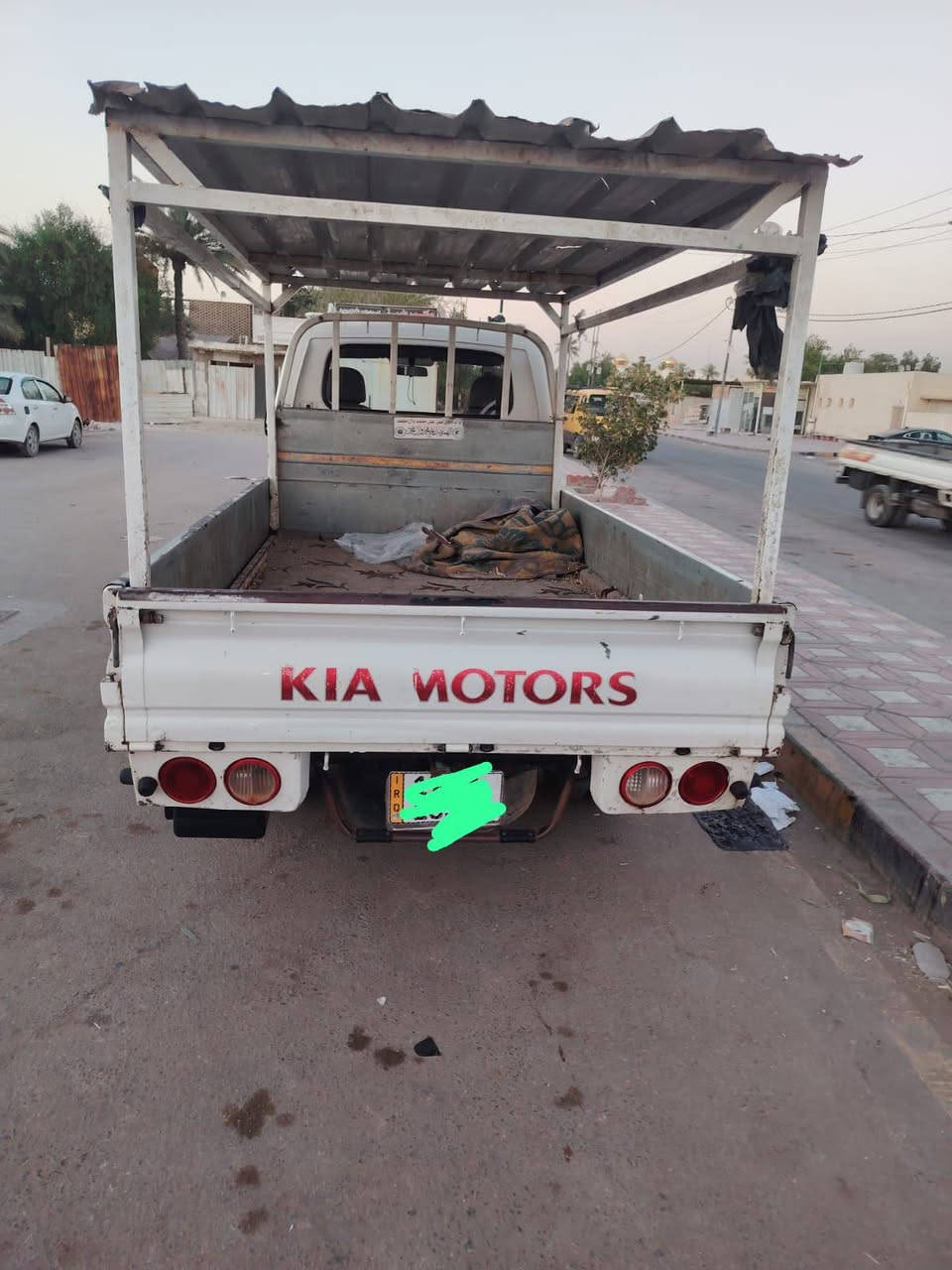 السلام عليكم كيا بنكو موديل 14 جير حداديه لشراء حلو غرفتها حلوه سعرها 95 مكانها بالكوفه باسمي ***********
