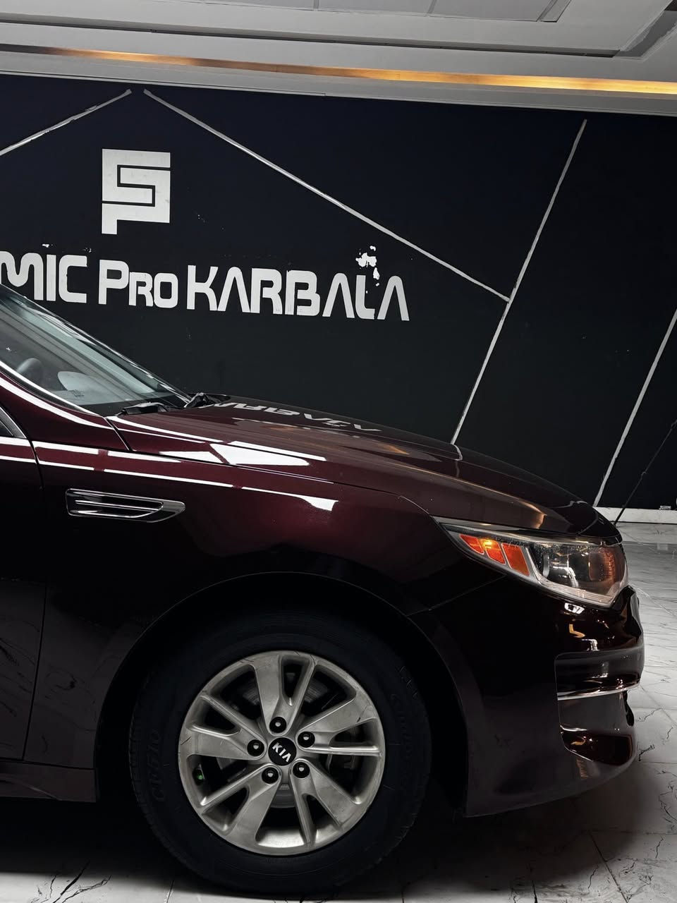 السلام عليكم  اوبتيما 2017 امريكي حادثها جاملغ وباب السايق ماشيه 117 ميل مكينه 2400gdi  مكينه وكير وشواصي مكفوله 
السعر: 135
***********
