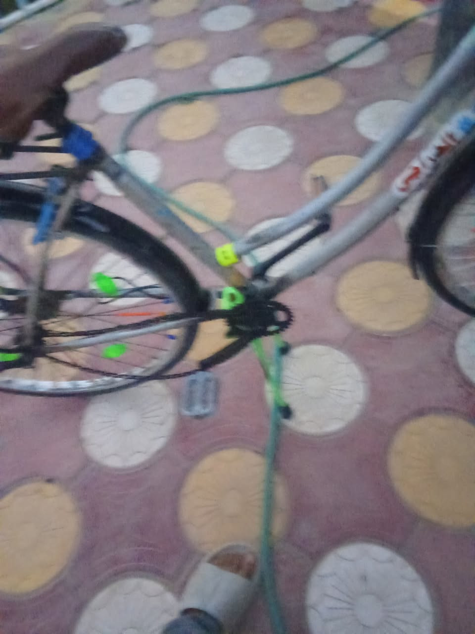 سلام عليكم باسكل ياباني حجم 26 و سعر 60 وبي مجال  خلي يراسني وبي خير ويدلل


**إذا كنت صاحب هذا الإعلان وتريد حذفه لأي سبب، رجاءا أرسل رسالة إلى الدعم الفني**