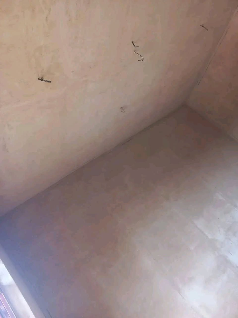 كادر جص وبورك ولبخ متفرغ شغل درجه اولى وتساب 

***********
