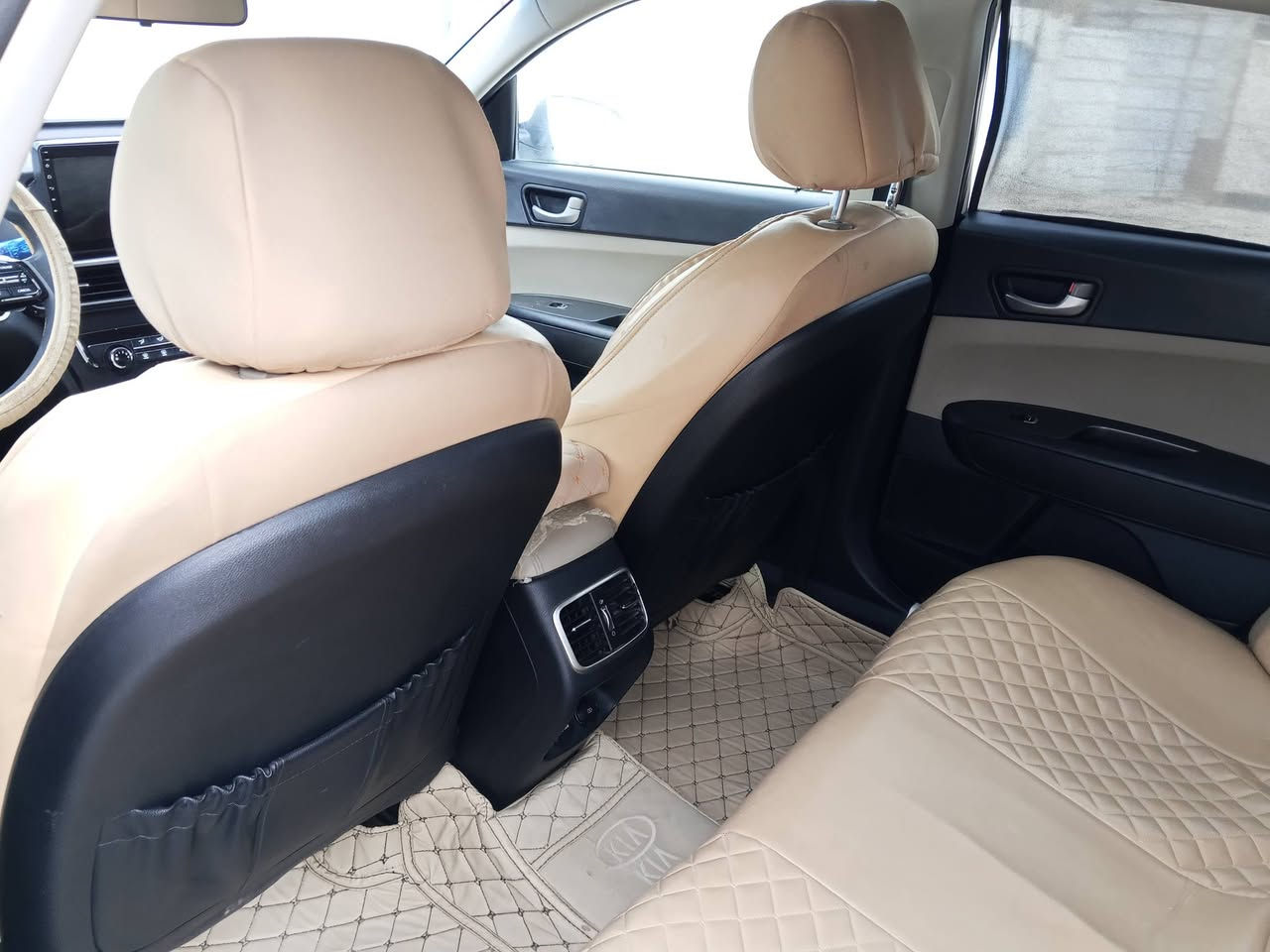 اوبتيما خليجية مكفولة 2019
اللون ابيض 

محرك 2400  دوش ما مفتوح

رقم اربيل. انريد تحويل او وكالة 

السيارة بصمة تشغيل + بصمة ابواب
اشاير بالمري +مري شفط 

السيارة جاهزة تخم تاير + باتري جديد 
تبريد قطعتين  والتبريد ثلج
السيارة ما مفتوح بيها برغي

السعر 190 وبيها مجال حك الجية 

078003259  مكاني الديوانية حي الزهراء


**إذا كنت صاحب هذا الإعلان وتريد حذفه لأي سبب، رجاءا أرسل رسالة إلى الدعم الفني**