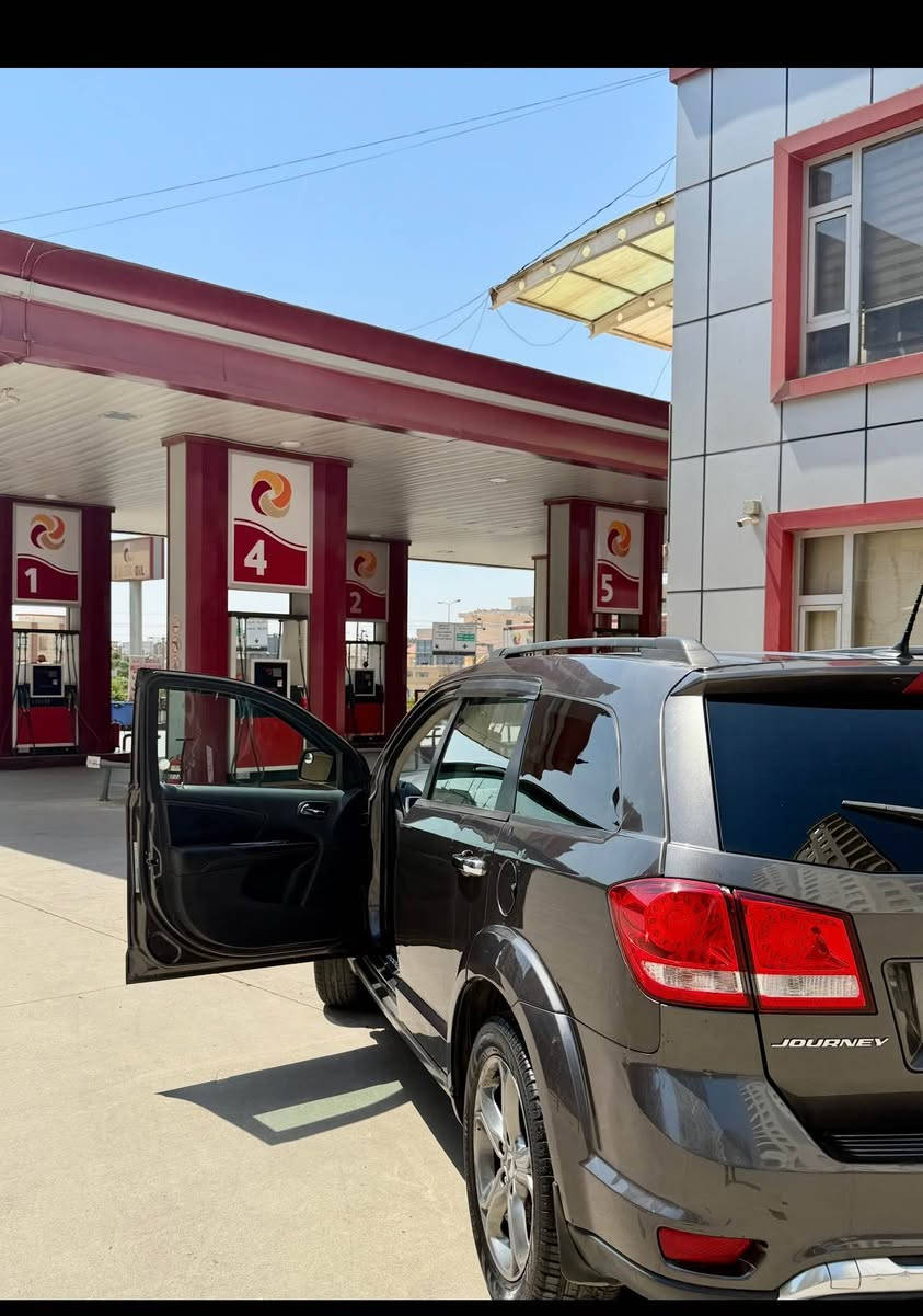 dodge journey 2018 v6 
‎ دوج جورني ٢٠١٨ ٦ پستن بي ده بل 
٣ قتعيت سنگي سبخن و ٢ ده رگه هـ ته بديل شه ريكه نه 
باني ساري ته بديل شه ريكه يه دوسه ژي ته بديله 
پرشوت سيستم شاسي يت گرتين 
 مايلا يا چوي ١٤٠
سنوي يا نيه ٢٠٢٩ 
سعر ١١٤
تبديل ژي دكه م 
‏3C4PDCGGOJT215731
***********
٣ قتع سبخ و ٢ باب تبديل شريكة 
قمارة مبدل شريكة دوسة تبديل برشوت سيستم شاسي مضروب
١٤٠ مايل ماشي 
سنوي جديد ٢٠٢٩
سعر ١١٤مجال
3C4PDCGGOJT215731 دهوك, العراق
