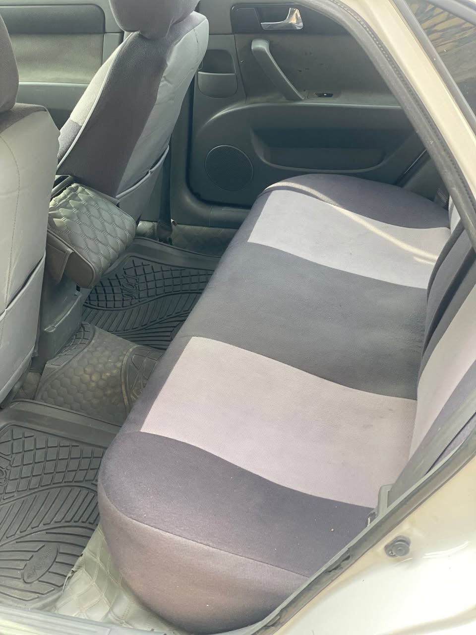 السلام عليكم سيارة اوبترا موديل 2013 خليجي قطعه وحده صبغ جاملغ امامي ايمن والباقي مكفول بيه بارد بسيط والسونار منشور السعر 78 وبيه مجال بسيط حك الجيه للتواصل ***********
