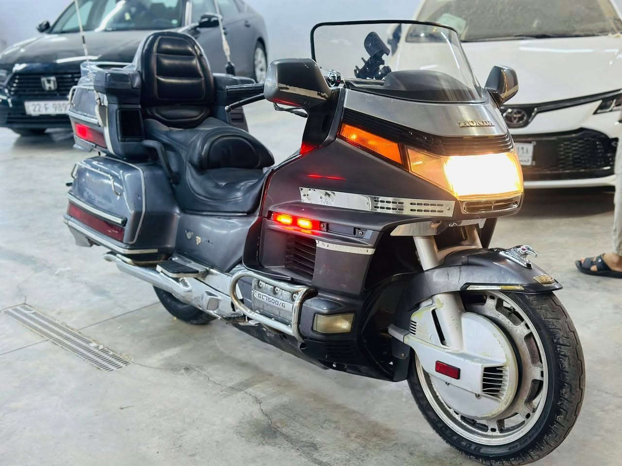 السلام عليكم كولد ونك 1500 موديل ١٩٨٨ كامل كهربائيات مسجل بلوتوث جكات بك كلها شغاله مكينه مكفوله ماشي 52 الف حقيقي بدون  سعرها 23 وبيها مجال مكاني الانبار قضاء عانهه
***********
