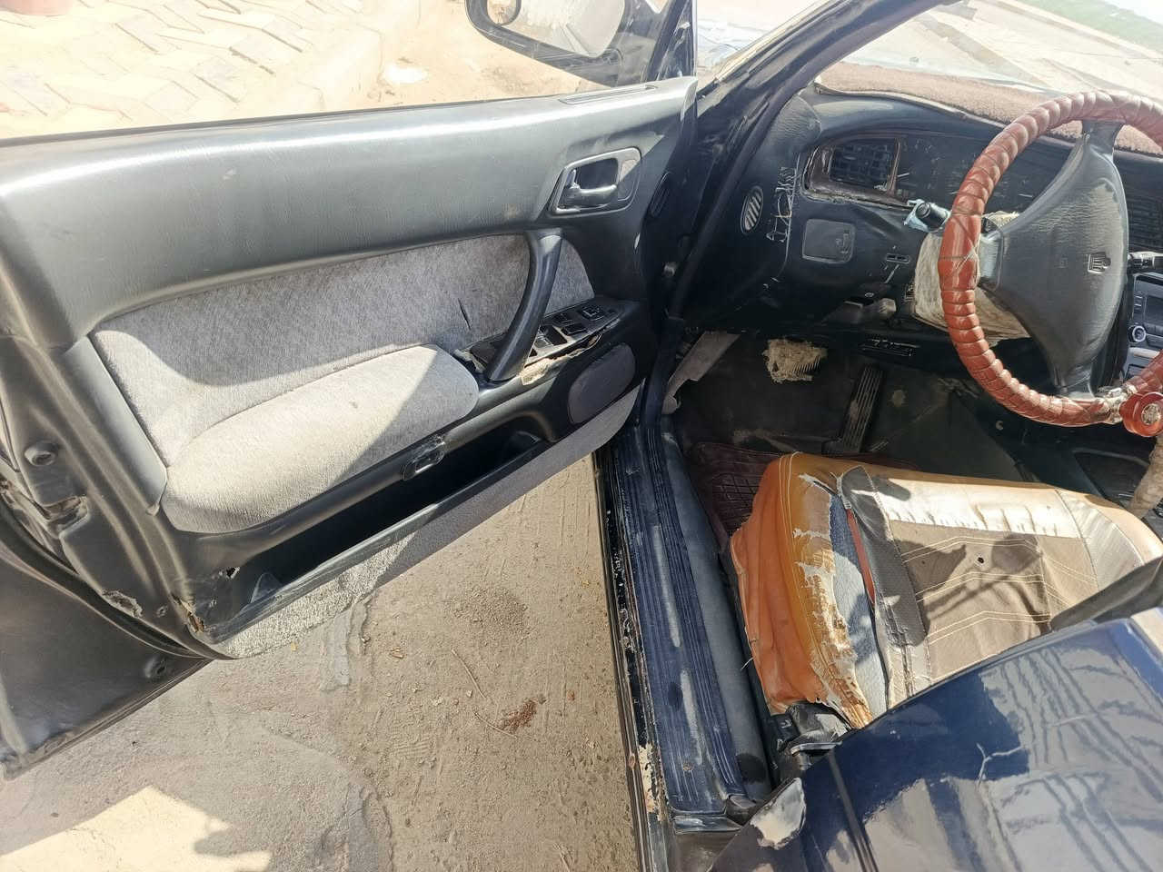 سياره بطه للبيع
موديل 93 
رقم نجف مشروع وطني 
راعيها يريد تحويل شرط التحويل
كفاله من العيب الشرعي 
السعر 37 وبيها مجال 
مكانها ميسان المجر الكبير
كير مكينه كفاله نقل وكصه كفاله 
للأستفسار 
*********** بيه واتساب
