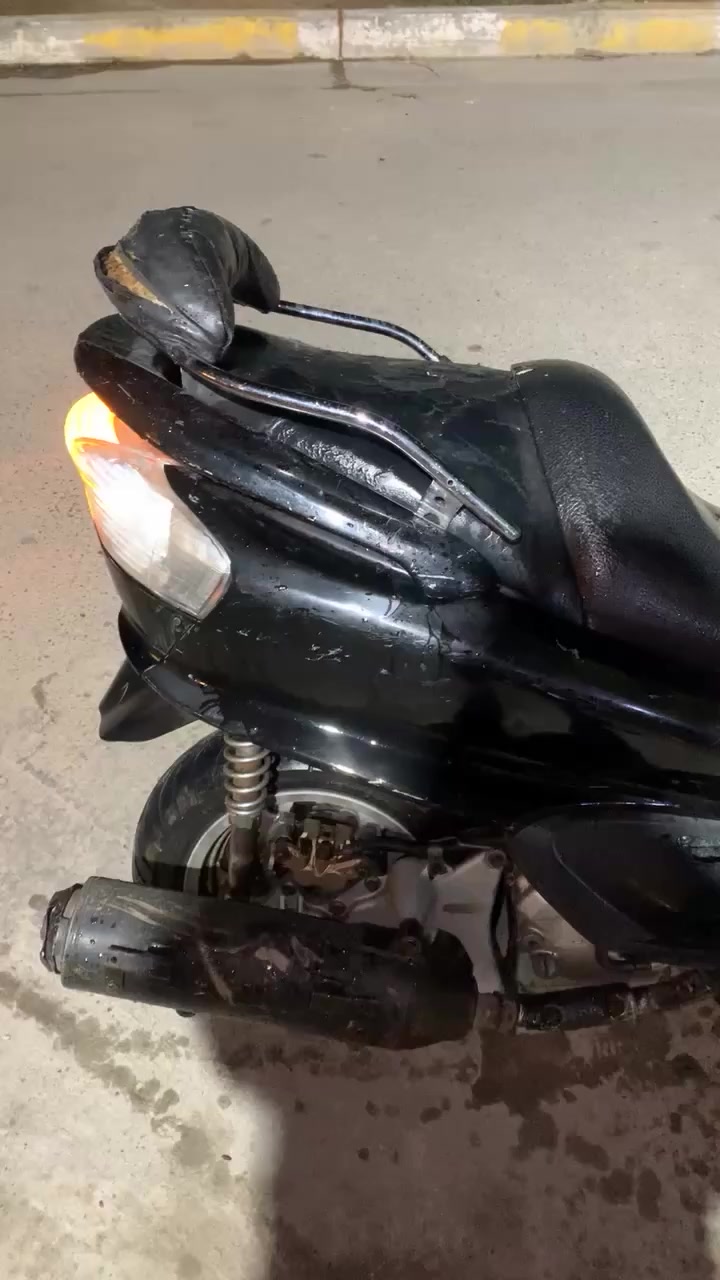 سلام عليكم ماجسته 160بيع كوم حديد دراجه شغاله اوراق كامله دراجه متروكه ابيع كوم حديد شغاله سعر 350 وبيهه مجال  قليل تواصل واتساب ***********  بغداد حي جهاد
