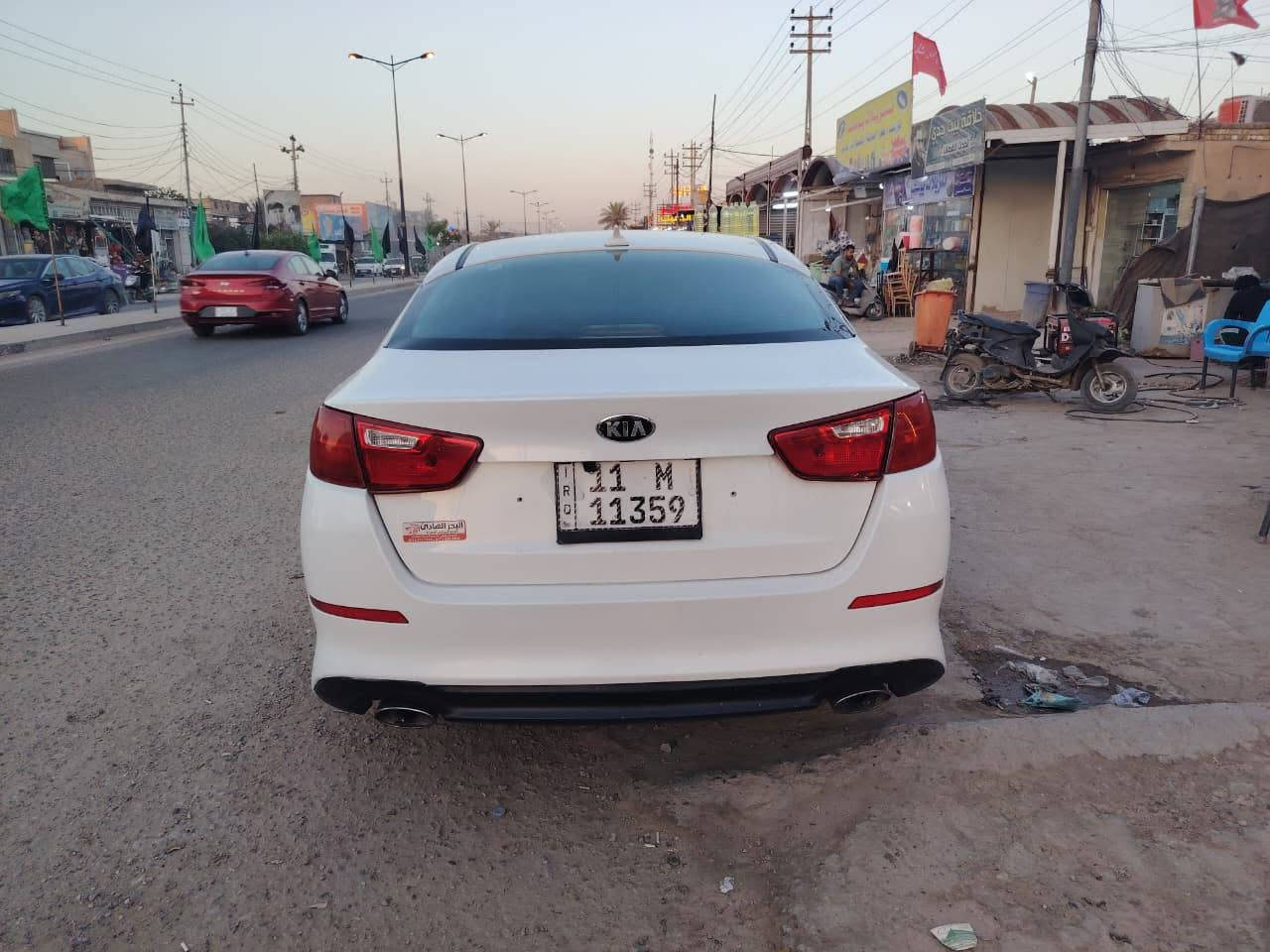 سلام عليكم
للبيع أوبتما 2015  امريكي
حادثها جاملغ  خلفي بدون إرباك وداخل 
مواصفات فول عدا البانوراما بصمه
كشنين كهرباء تدفئه تبريد
محرك 2400  GDI 
مكاني حله ورديه خارج 
***********

