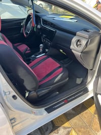 كورلا ٢٠١٨للبيع مواصفات LEرقم السعر 128 الهاتف 07705277789