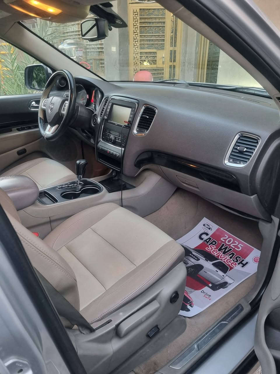 دورنكو ٢٠١٢
بيع او مراوس السياره داخله كلين 
رقم بغداد.

***********
