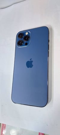 آيفون ١٢ برو ماكس • ٢٥٦ • بطارية ٨٢