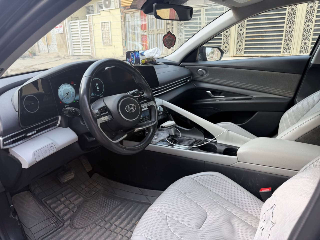 ‎النتره ٢٠٢٣ هايبرد فول موصفات صور الحادث موجوده بصور 
ماشيه حالين 30,000m جديده السياره ***********‎ بغداد, العراق
