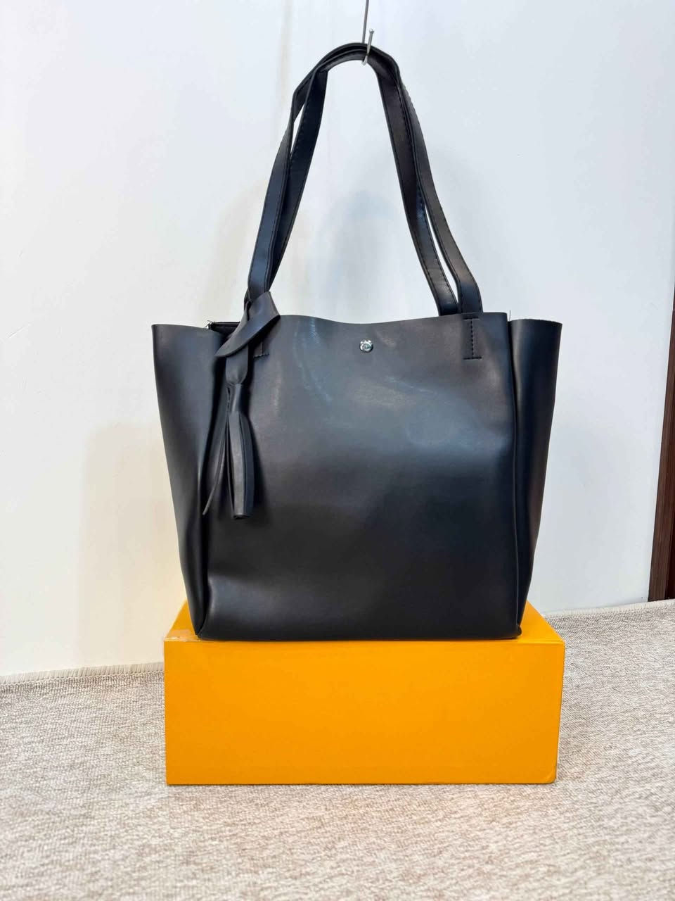 تخفيضات نار 
سعر حقيبة 10 الاف
توصيل 5 

اذا تاخذون 3 حقائب يصير توصيل مجاني بغداد, العراق


**إذا كنت صاحب هذا الإعلان وتريد حذفه لأي سبب، رجاءا أرسل رسالة إلى الدعم الفني**