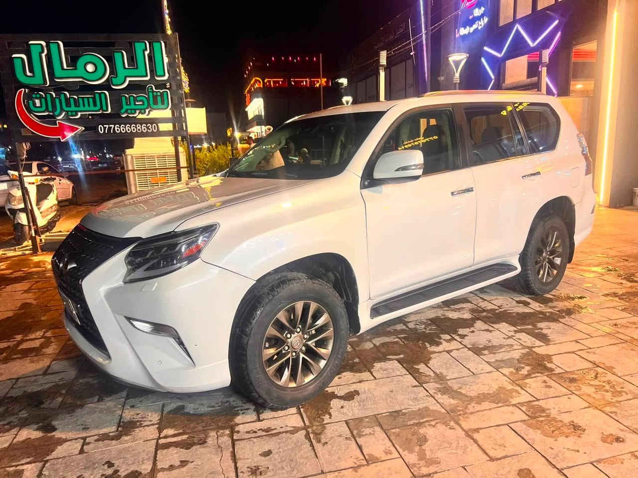لكزز  برادو وارد امريكي حادث بسيط 
بيع او مراوس اعله او اقل نتراهم 
محرك 8 سلندر 
بريم 
اعله فئة مواصفات ب موديله 
ماشيه   84 
محرك كفاله 
حادث بسيط 
بدون اي نواقص 
جكات 
كامرات 360 
رادار تحديد مسار 
مقاعد جلد لون جلد كتبه 
تحكم مقاعد كهرباء 
شاشات خلفيه 
مقاعد تدفئه تبريد
خزن وضعيات السايق 
ستيرن كهرباء 

صدر جديد 
تايرات جديد 
مكان السياره سيديه
 ***********
