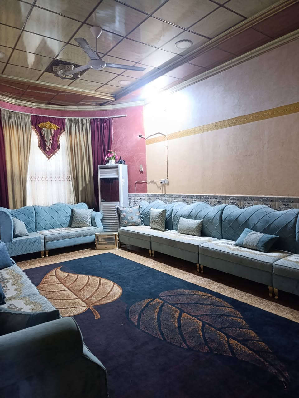 سلام عليكم بيت البيع في البصره شط العرب صالحيه بيت طابو زراعي سند 25 بيت طابقين الستفسار والتصال على رقم ***********
