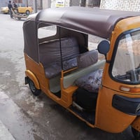 بجاج • مديل ١٨ • أوراق كاملة