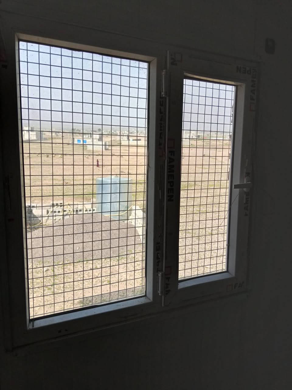 السلام عليكم.
كرفان للبيع قياس 5×3 
ناحية القيارة قرية المكوك للاستفسار ***********
