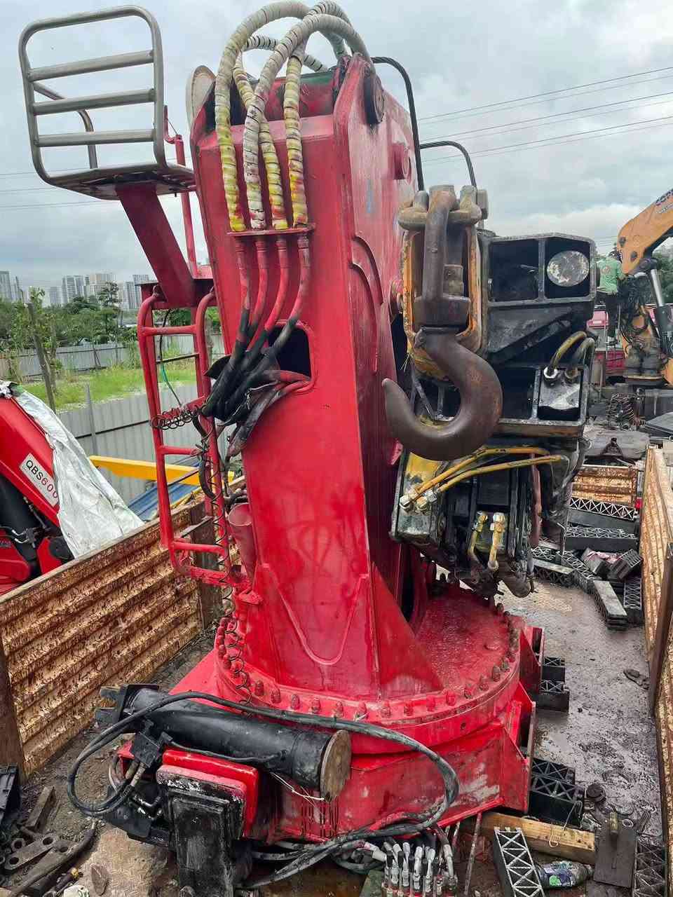 35ton SQ720 Crane Six hydraulic and one manual connections, in very good condition


**إذا كنت صاحب هذا الإعلان وتريد حذفه لأي سبب، رجاءا أرسل رسالة إلى الدعم الفني**