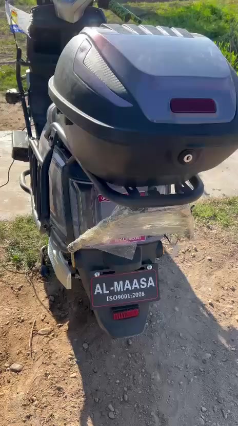 علئ بركة الله دراجه شحن الماسه
نضيفه بعدهي باكيته استخدام اقل 20 يوم 
نشرات لايت ناصي عالي 
دراجه معدله تعديل بسيط 
سرعه حقيقي 130 
شاحنه جديده بيها عداد 
السعر 1مليون مجال وبي مجال 
تواصل ***********
