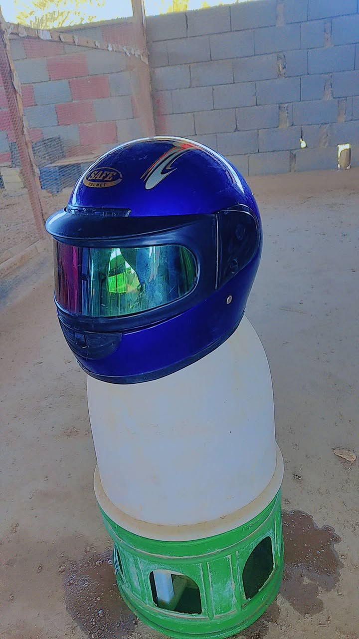 خوذه دراجه للبيع مستخدمه قليل بس متروكه صارله هواي سعر 10الف جامه مضلل وجامه شفافه


**إذا كنت صاحب هذا الإعلان وتريد حذفه لأي سبب، رجاءا أرسل رسالة إلى الدعم الفني**