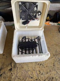 فقاسه للبيع حراره ورطوبه اوتماتيك تقليب اوتماتيك فلاش لفحص لبيض سعة من...