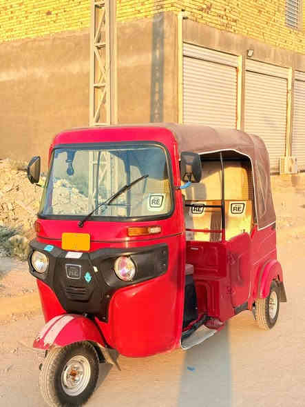 سلام عليكم
تكتك البيع مديل 2022بشهر 8مكفوله زنجيل مامدال مكفوله كلش اتخم تاير جديد. جبلي مضخم مسجال توشمه ماناقصه ي شي. كلش رقمه كربله سعره 8500وبيه مجال***********
