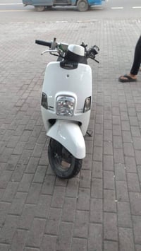 بوليس مكفوله بس كفرات تجاري مقفوله سرعته ع 60 سعره ٤٥٠ 07735926107